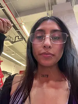 Violeet-Smith online show from November 29, 12:58 am