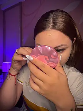 Beella1  online show from December 19, 11:46 am