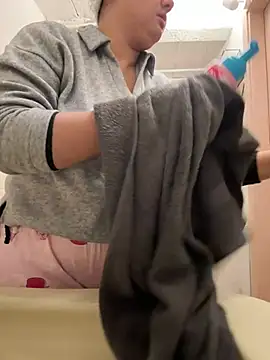 gatitalocahot online show from January 9, 10:58 pm