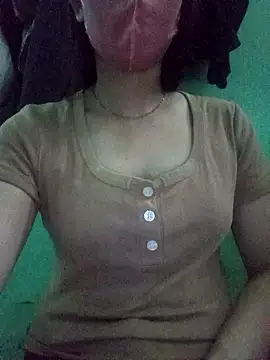 Emili68 online show from November 3, 9:24 am