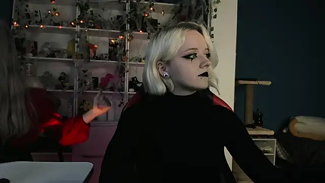 Holy Mistress S online show from October 31, 10:52 am