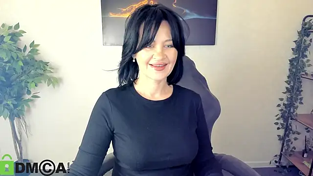 Sara Devills online show from May 30, 8:34 am