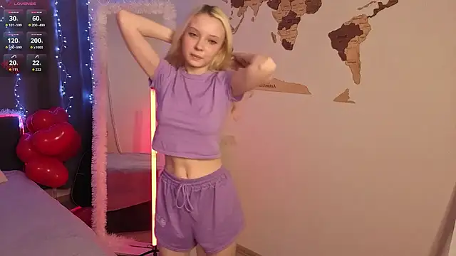 IraYounce online show from February 18, 1:16 am