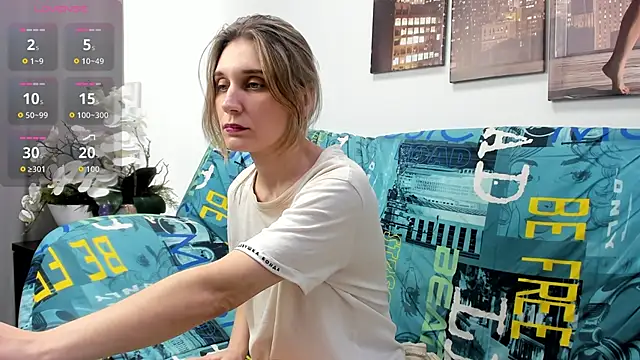 Tenderly Sophie online show from April 12, 7:55 am