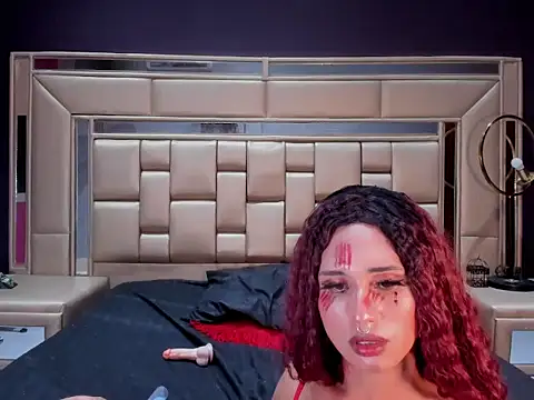 ChloeMendez online show from October 31, 1:37 pm