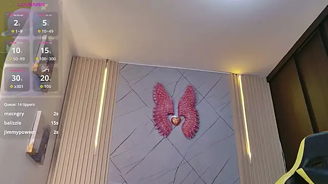 Sara swift9 online show from March 3, 8:04 pm