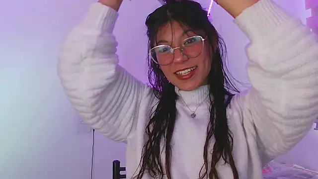 LissyM online show from April 13, 10:10 pm