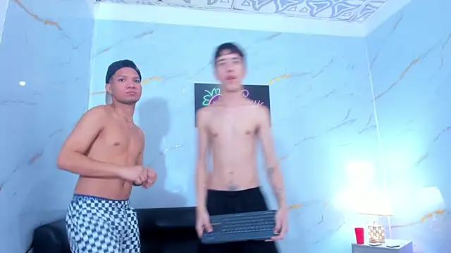 Room boys hot online show from November 13, 3:44 pm