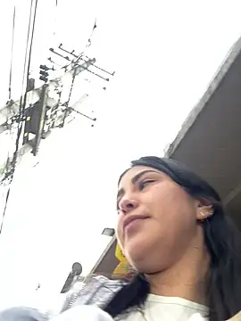 MAVI EC online show from November 10, 6:25 pm