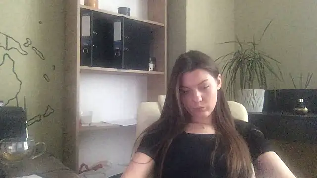 DollyRoma online show from November 19, 10:37 am