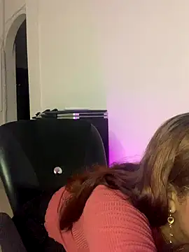 ladulceale online show from November 15, 11:06 pm