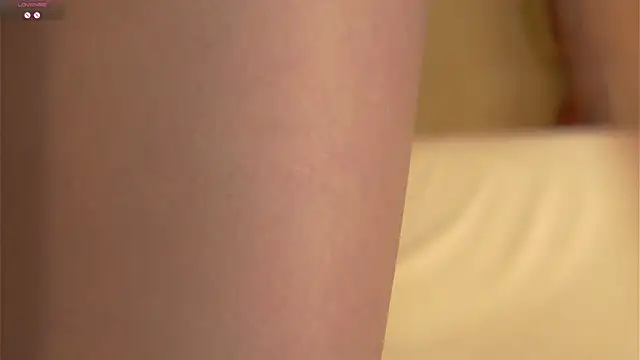 ElissaGlod online show from December 17, 2:10 pm