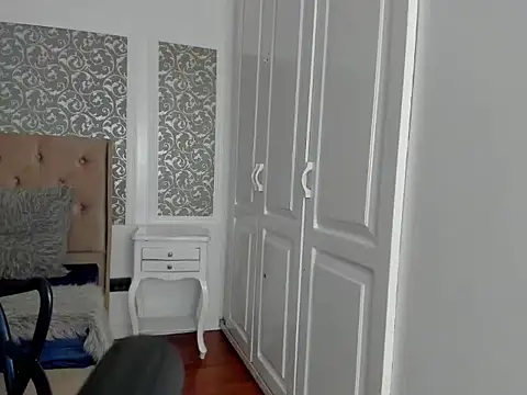 ava jones69 online show from October 25, 1:19 pm