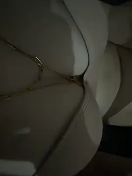 Elifkaancift online show from December 19, 3:48 pm