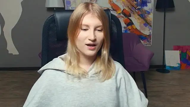 LisaRais online show from November 29, 9:08 pm