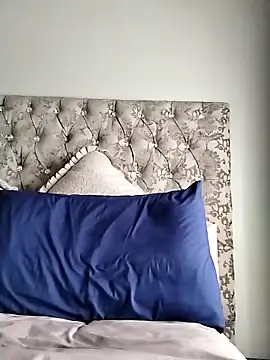 IndianLara online show from November 22, 2:09 pm