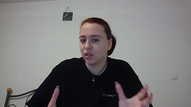 Latexaddictx  online show from November 10, 1:39 pm