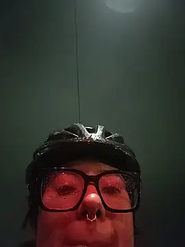 Neciaa online show from April 28, 1:14 am