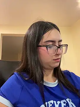 Kloe Novoa online show from April 16, 8:08 pm