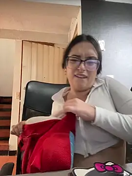 Kloe Novoa online show from February 14, 1:46 pm