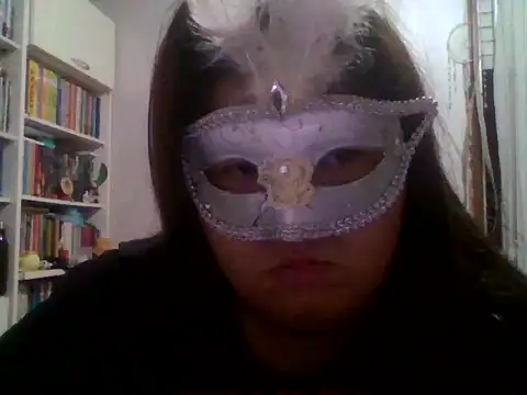 crazzyanne online show from December 4, 4:04 am