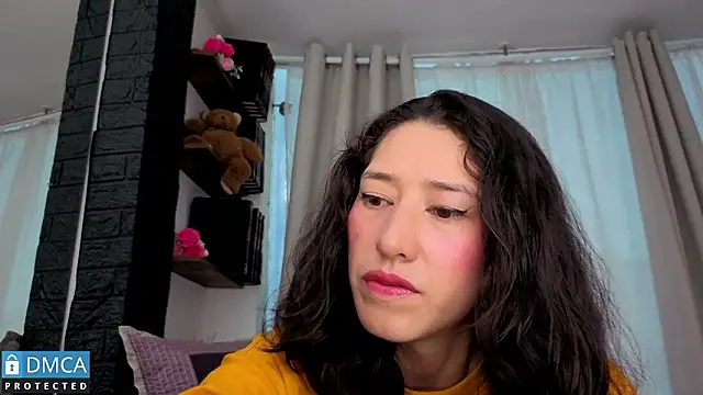 eva delight  online show from March 12, 11:24 am