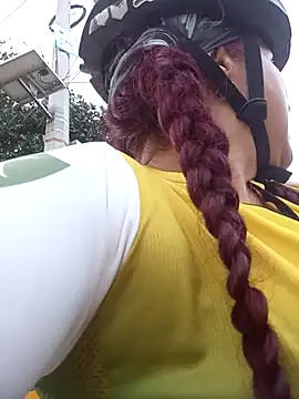 LAPOTRA 04 online show from November 22, 10:45 pm