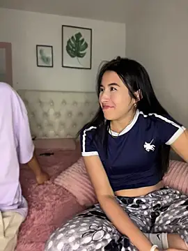 BIJOU SECRET online show from April 24, 3:31 am