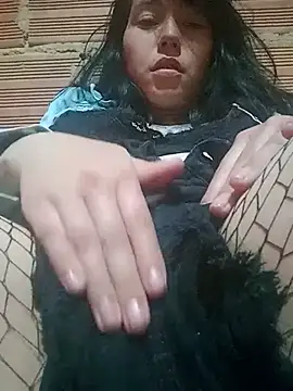 Angeline Thompson online show from November 12, 8:56 am