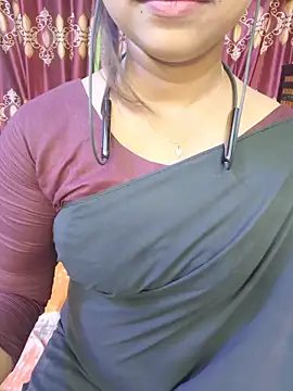 cute mahi07 online show from July 1, 7:02 pm