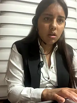 Au-rora online show from November 30, 4:16 am