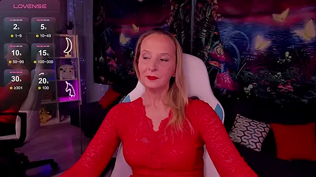 ScarlettPalmer online show from December 14, 9:15 am