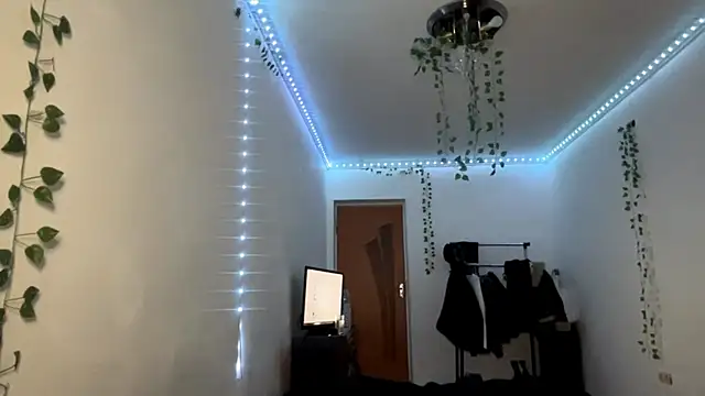 LilithFlamey online show from November 20, 4:08 pm