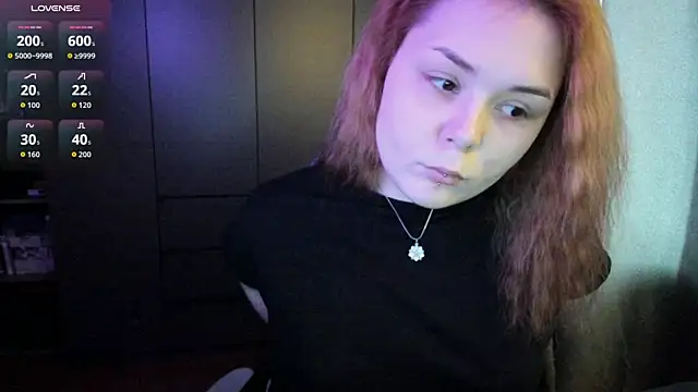 sophia lix online show from March 22, 9:04 am