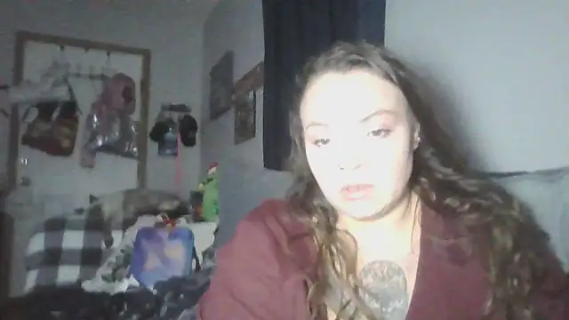 BartenderSteph online show from November 18, 7:42 am