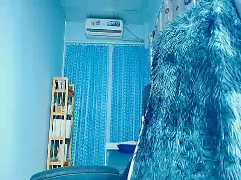 Fiona1010 online show from February 26, 11:15 pm