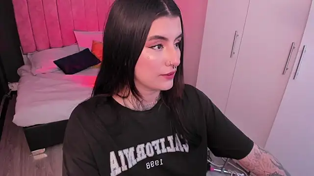 mia jagger online show from March 16, 9:08 pm