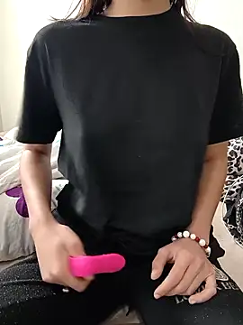 carlina28 online show from November 9, 12:23 pm