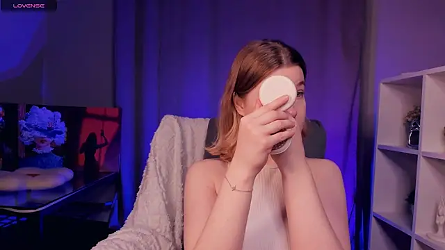 NicoletteTegeler online show from November 29, 8:07 am