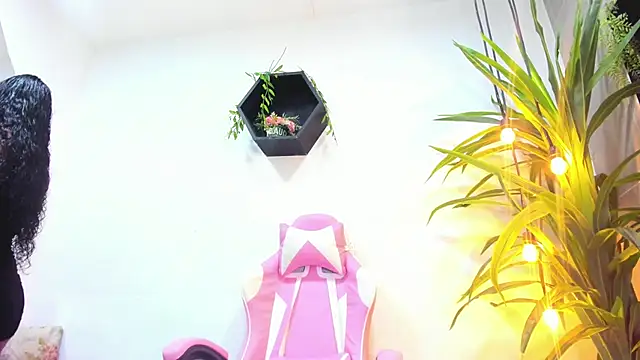 Marilyn Blakee online show from November 4, 12:21 pm