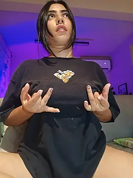 Sara-215 online show from April 11, 3:45 am