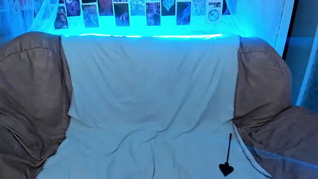 ErickaFetish online show from January 8, 5:39 pm