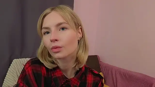 BaileyBernos online show from November 23, 10:06 am