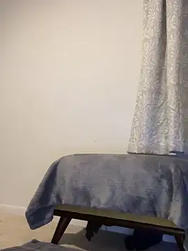 Synne online show from November 18, 3:18 am