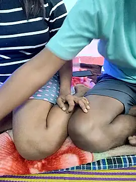 Cuty Pussy1 online show from January 12, 6:29 am