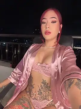 Raven DeVille online show from December 23, 4:05 am