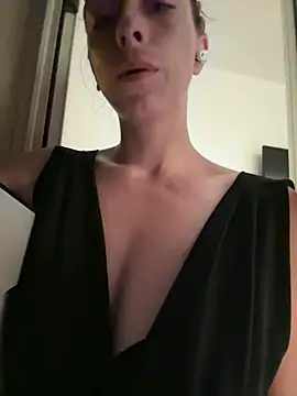 noukk online show from July 11, 2:22 am