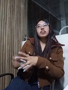 Valk submissive online show from March 14, 4:35 am