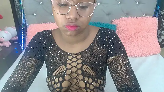 valentinavega18x online show from February 20, 4:11 am