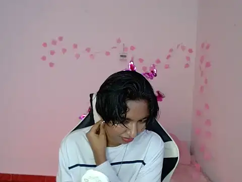 Samanta 777 online show from December 16, 8:26 pm